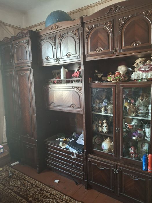 Продам стінку б/у Меблі