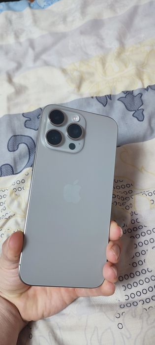 Iphone 15 pro max новий