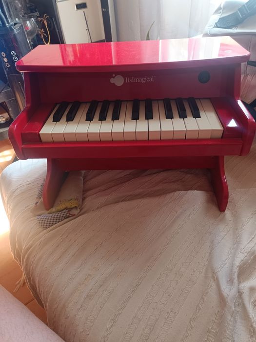 Piano para crianças  Itsimagical