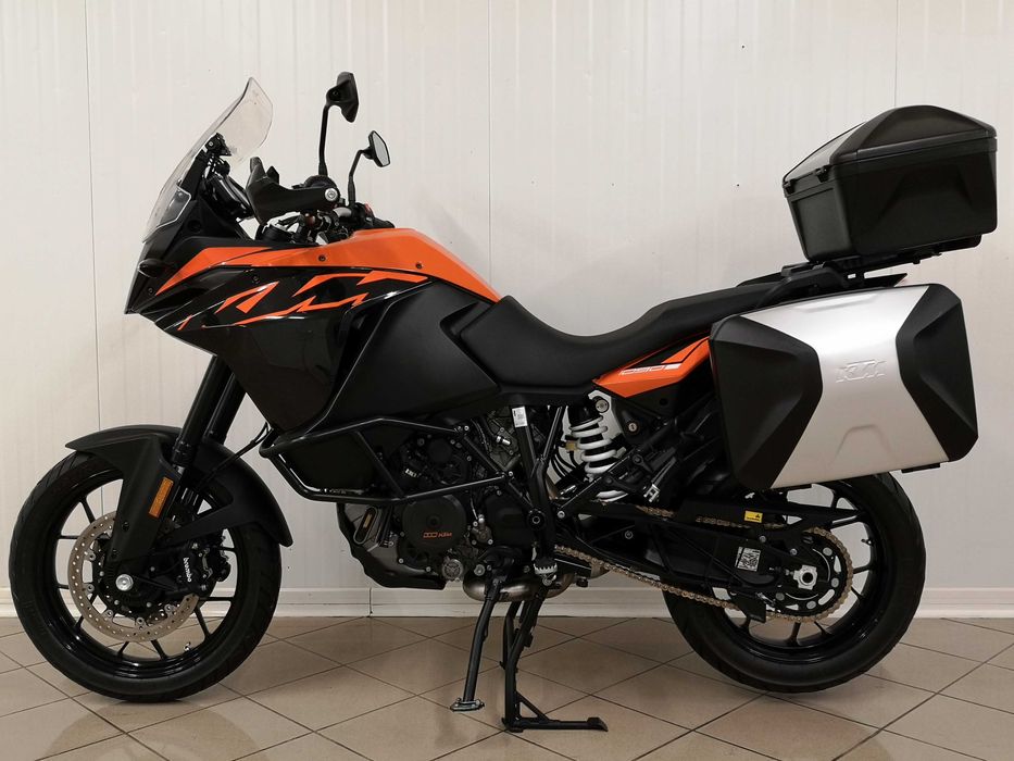 KTM 1090 Adventure LC 8    I właściciel z Niemiec  stan IDEALNY !!!