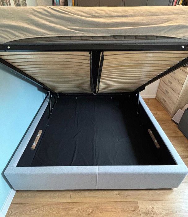 Łóżko 160 x 200 zagłówek pojemnik