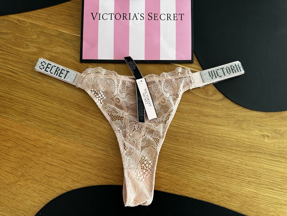 NOWE stringi Victoria’s Secret rozmiar S / M cyrkonie