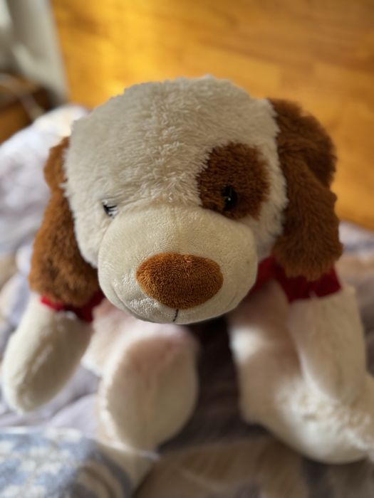 Lindo peluche, com revestimento muito fofo!