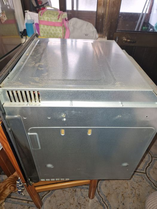 Forno Multifunções de encastre Candy