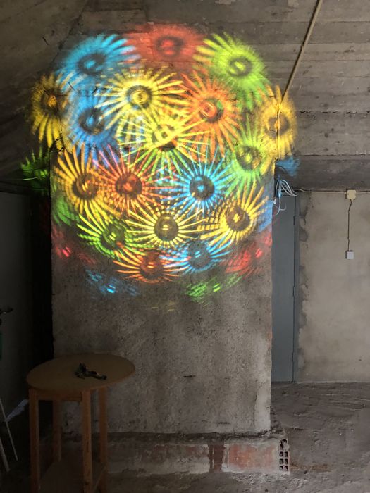 Arena Lamp Light, projeccao de luzes com varias cores