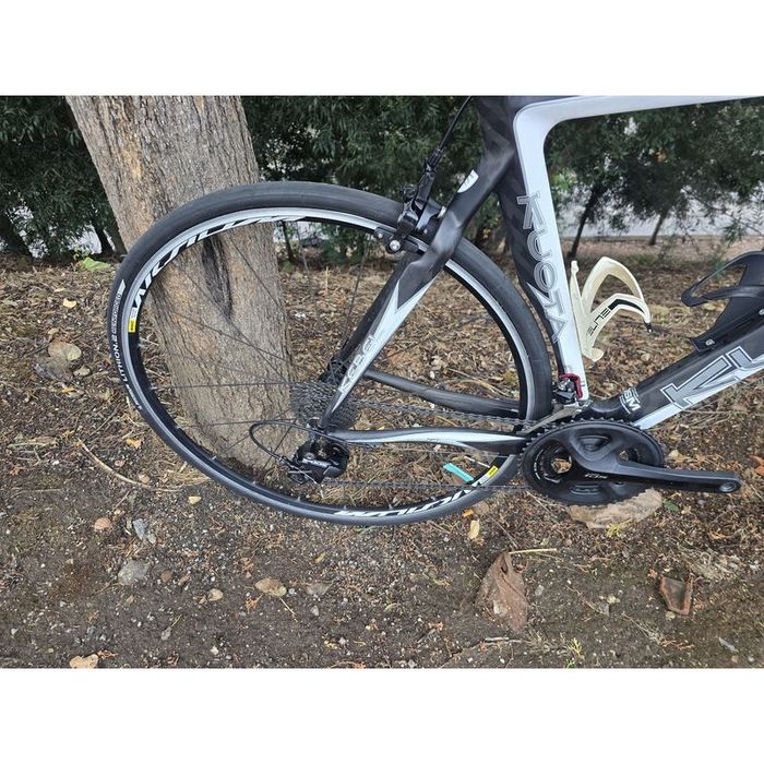 Kuota de carbono L 11x2v com mavic