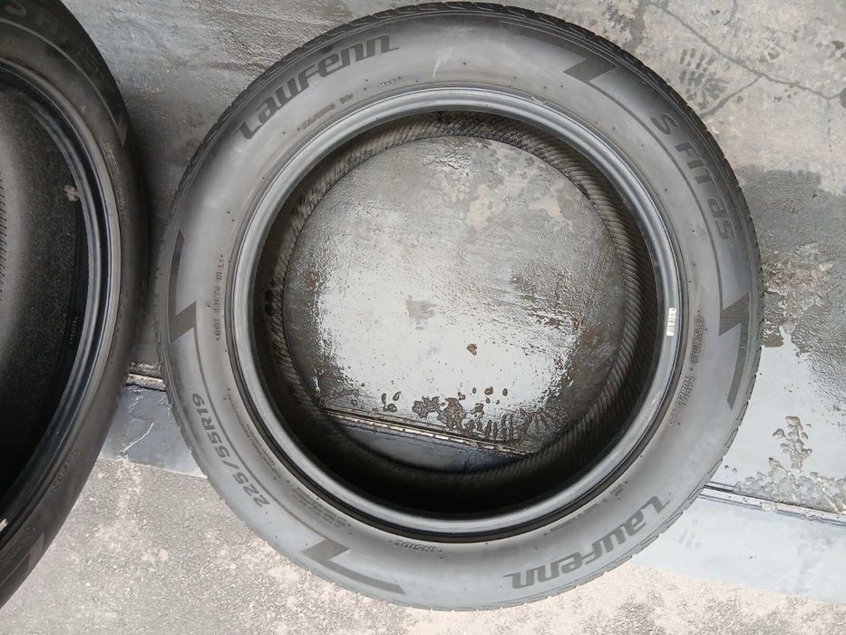 225/55/19 laufenn