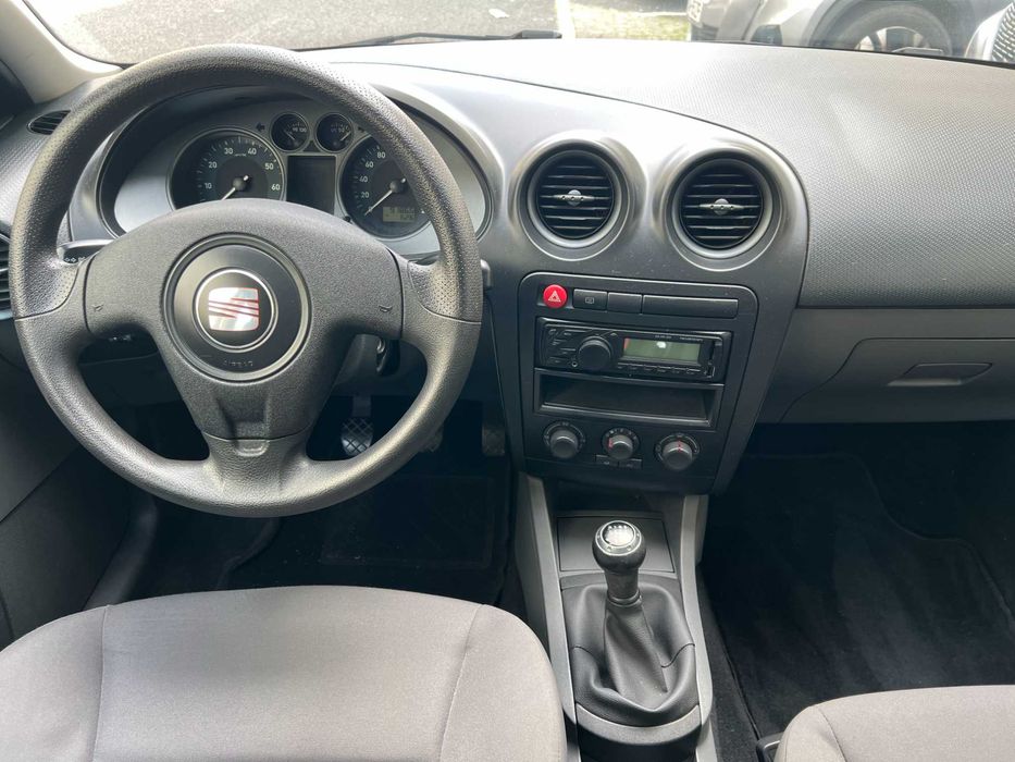 Seat Ibiza 1.2 2006 - Só 91.000 quilómetros comprováveis!