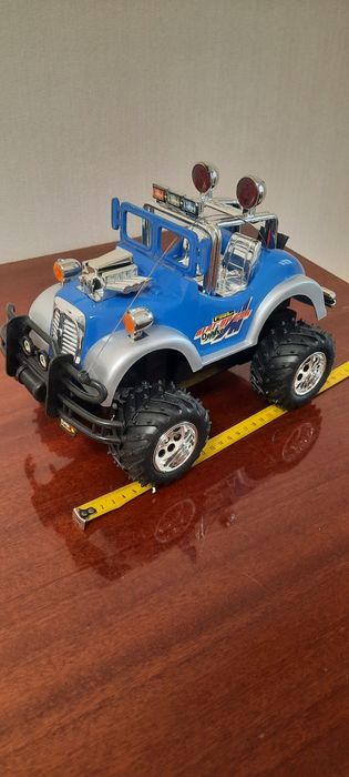 Дитяча машинка, нова.