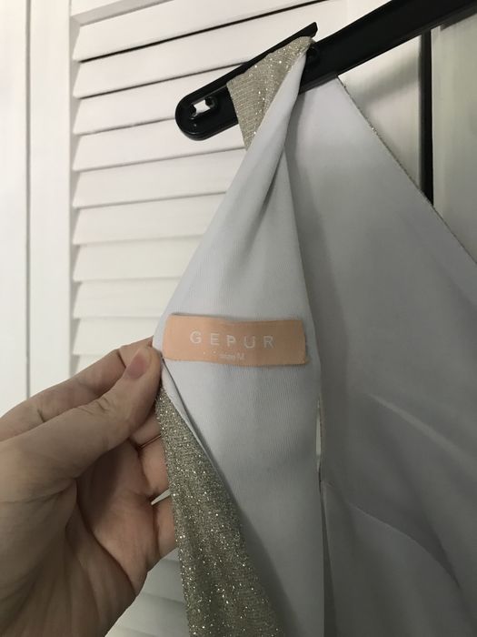 Сукня на випускний