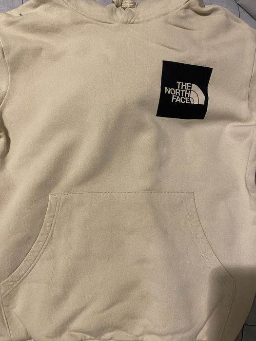 Swet- The North Face