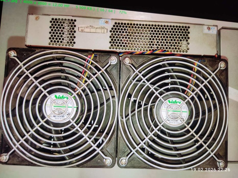 Asic Antminer T17 майнер