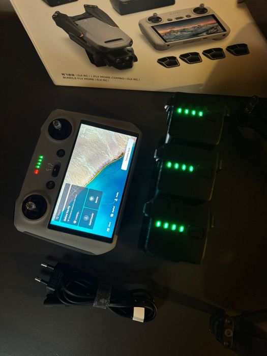 DJI MAVIC 3 PRO - Fly More Combo
