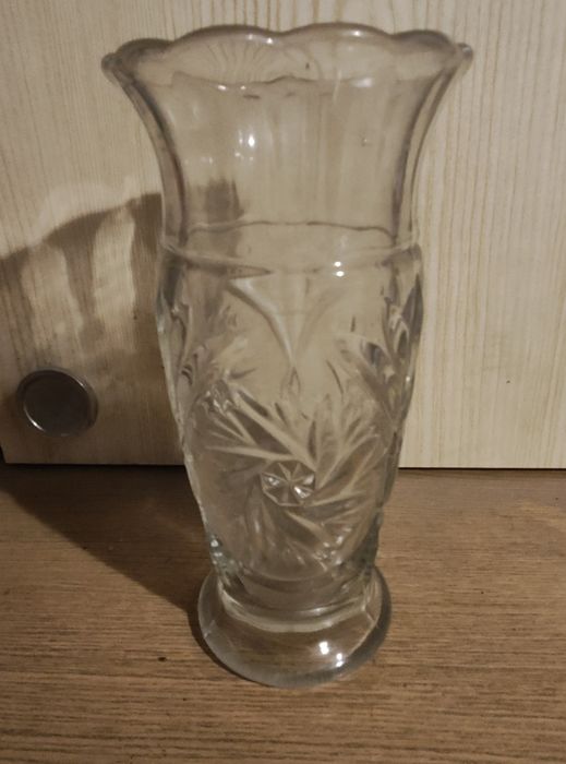 Wazon szklany krysztal