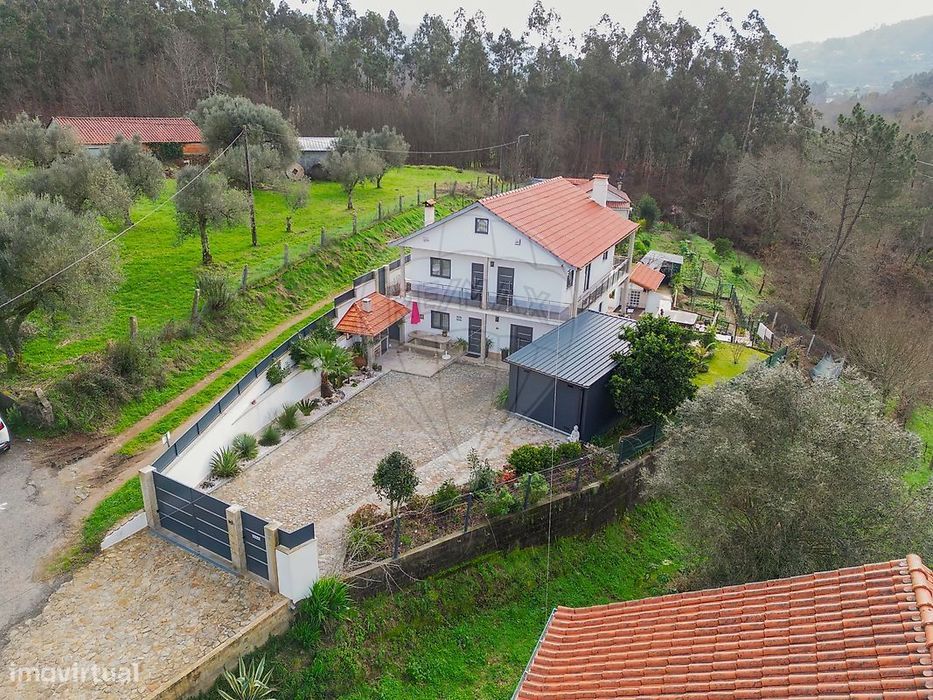 Moradia T6 para venda