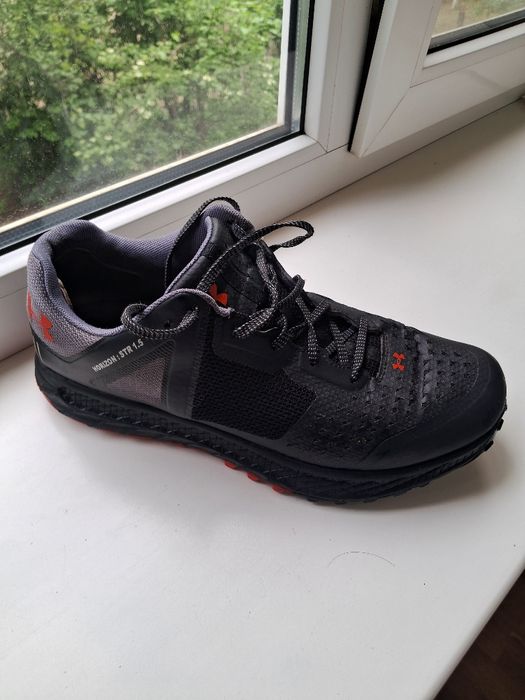 Кроссовки Under Armour