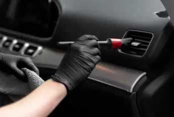 Lavamos Manualmente o Seu Carro - Limpeza Auto Manual
