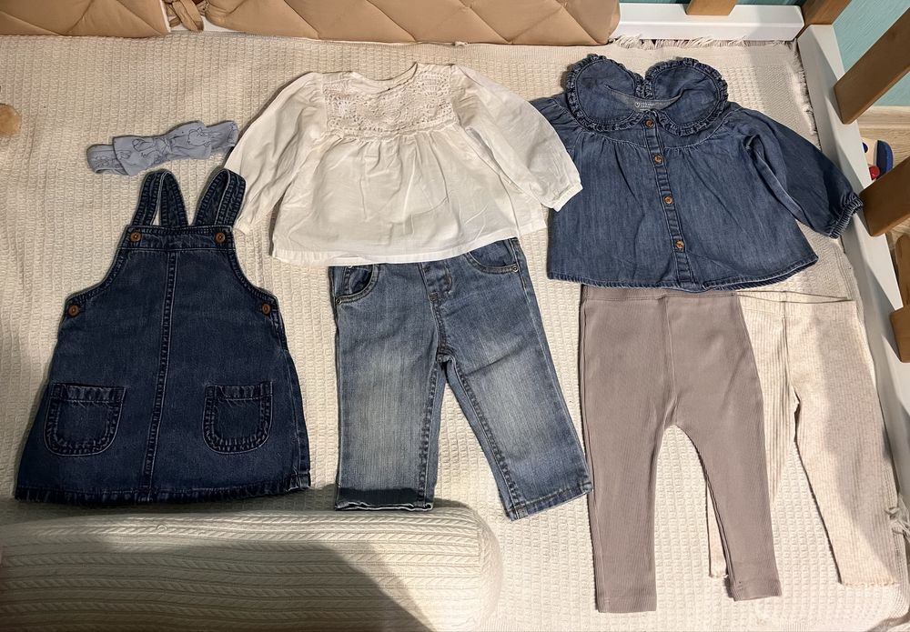 Одяг для дівчинки на вік 6-9 місяців