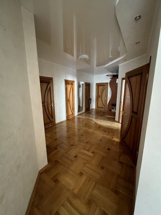 Продаж 3-кімнатної квартири, м.Тернопіль / вул.Коновальця / Канада