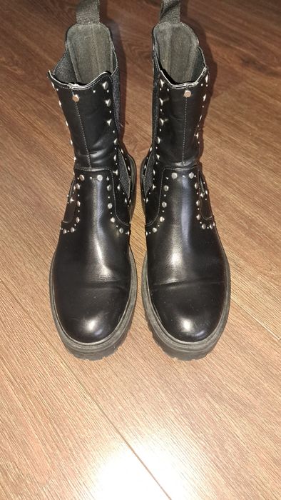 Zara buty, sztyblety z ćwiekami 39