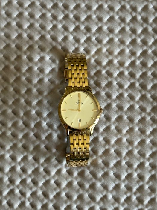 Relógio Festina Dourado