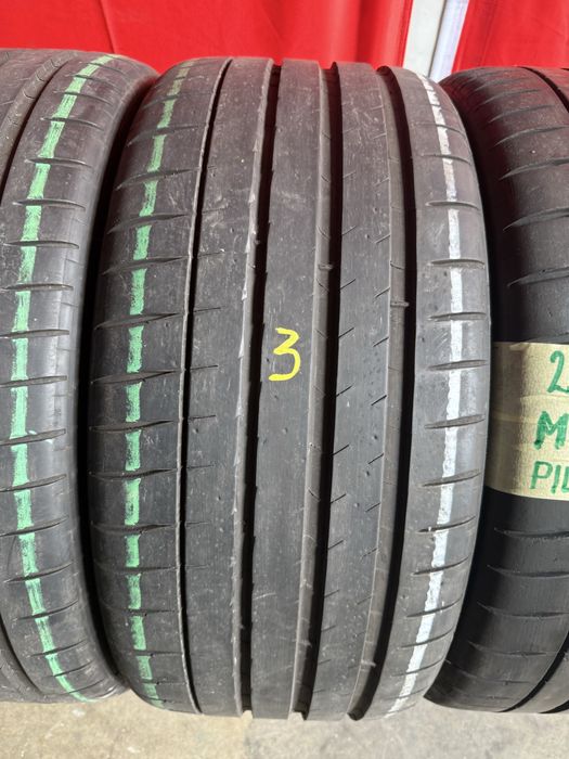 Pneus 235/35/20 Michelin Homolgacao Tesla Impecaveis