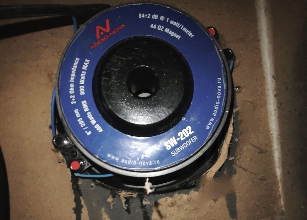 Мощная аудиосистема 2.1: Audio Nova SW-202 (400W RMS) + Edge Pro Lite