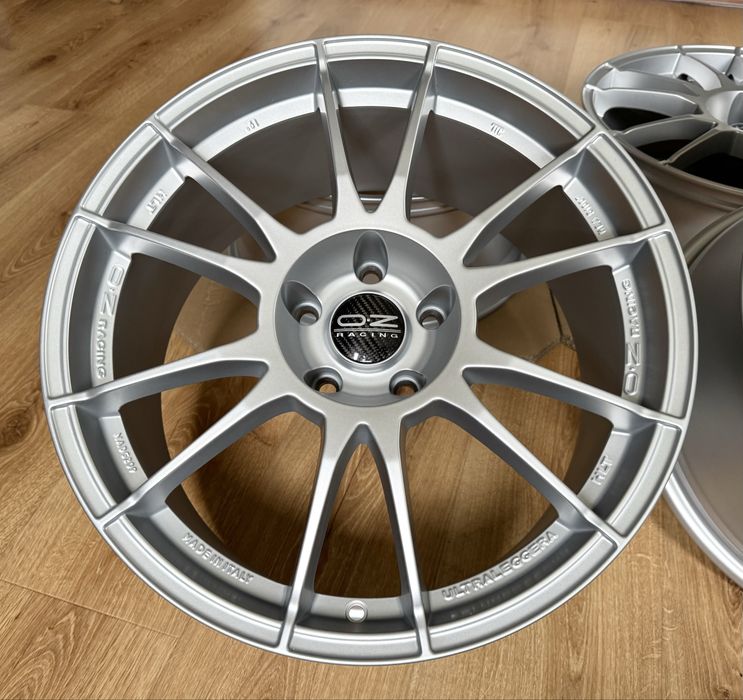 19” OZ ULTRALEGGERA HLT 5x120 BMW E92 e90 f30 f32 f10 e46 z4 itp