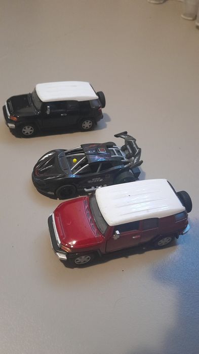 Машинки інерційні