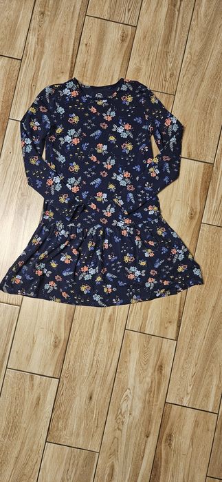 Sukienka SMYK rozm 152