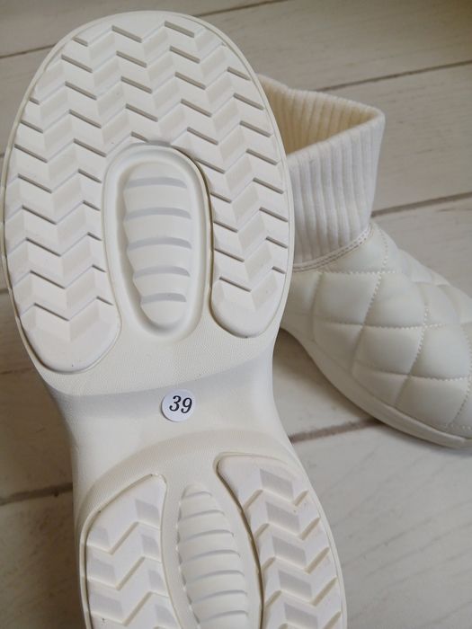 Buty damskie zimowe białe ciepłe za kostkę ulogu r.39