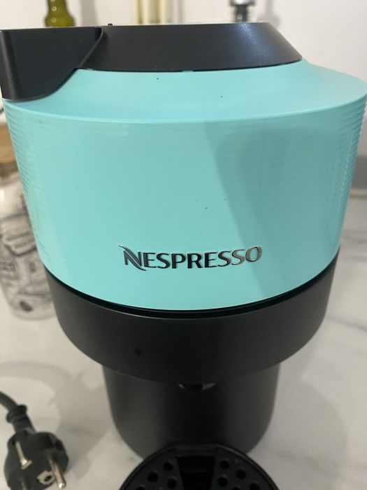 Máquina de Café Nespresso Vertuo Pop Mint