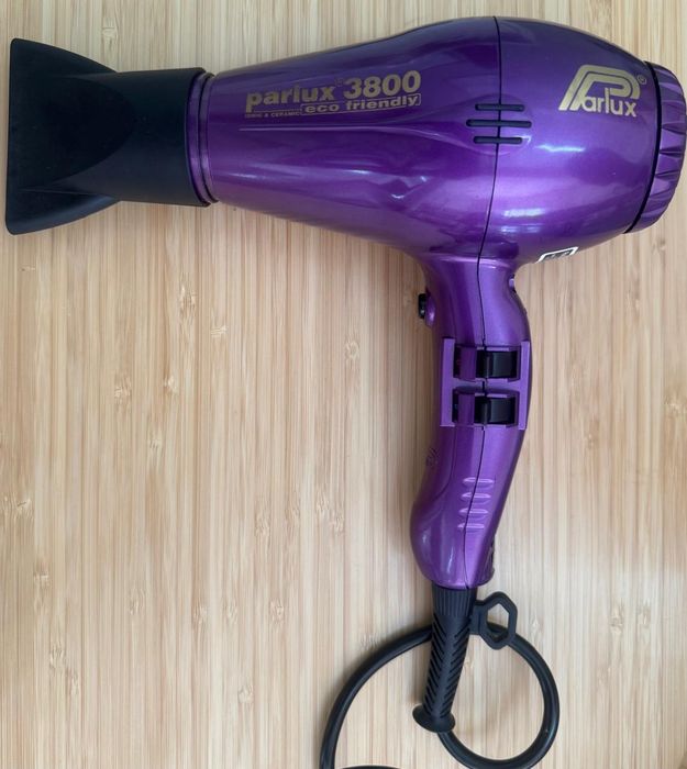 Equipamentos profissionais de cabeleireiro (como novos, pack/separado)