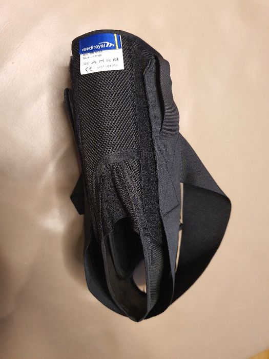 Orteza stawu skokowego MediRoyal MBA141 Armis roz L