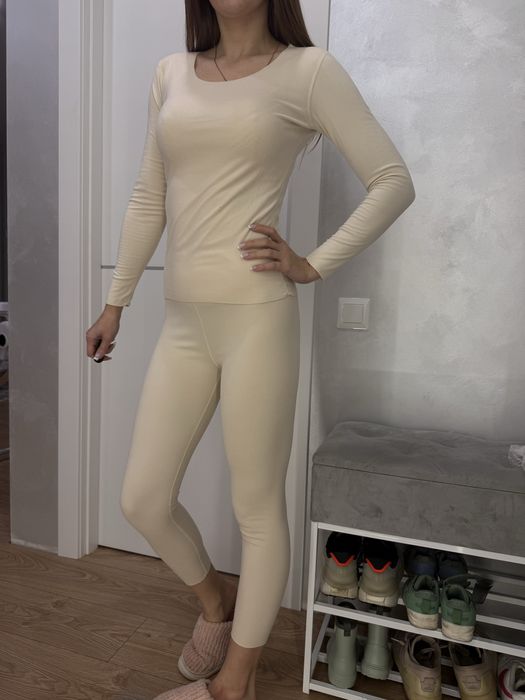 Термобілизна жіноча безшовна