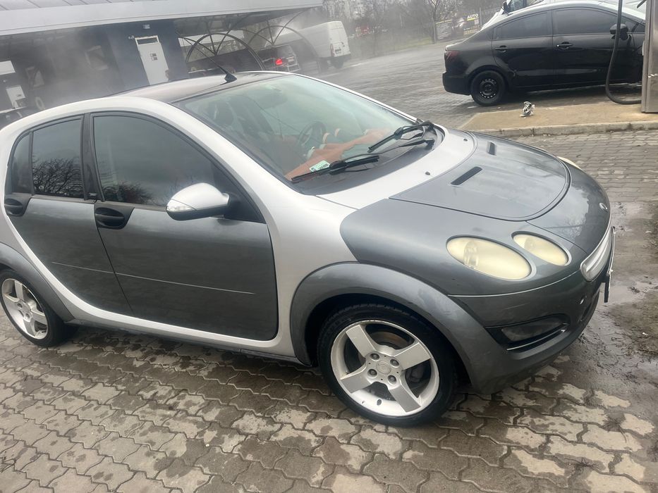 Продам Smart forfour