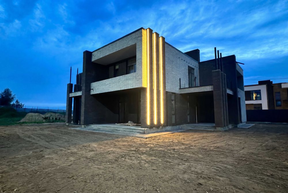 Квадрохаус 97м2 в КМ Family park . Буча. Розтермінування.