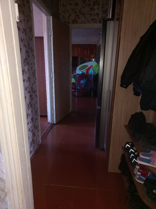 Продається 3-х кімнатна квартира, вул. Олександрійська 68