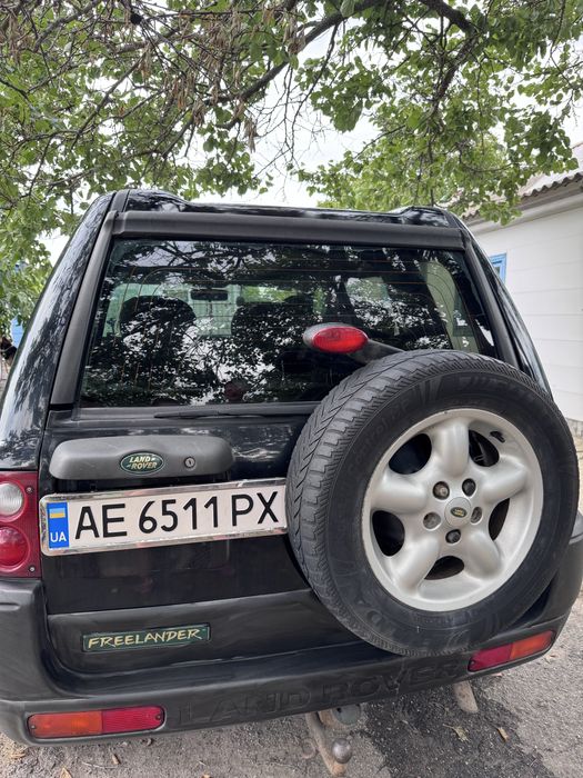 Автомобіль Land rover Freelender 1