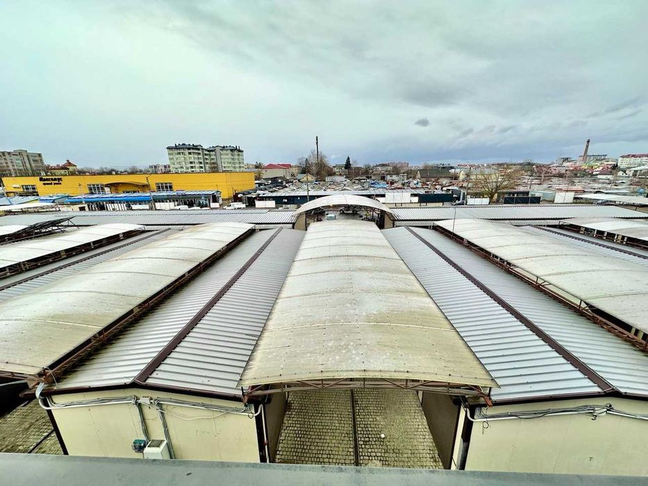 Продаж  комерційного приміщення у центрі м.Дрогобич(П.Орлика)