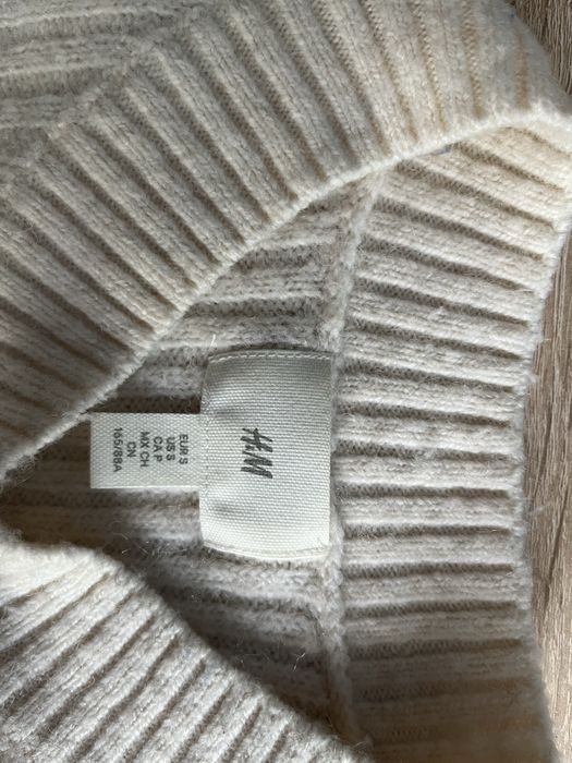 Sweterek marki H&M