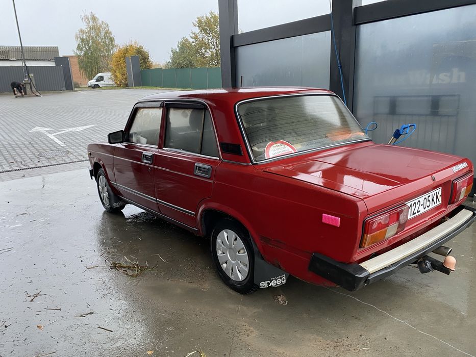 Продам авто ваз 2105