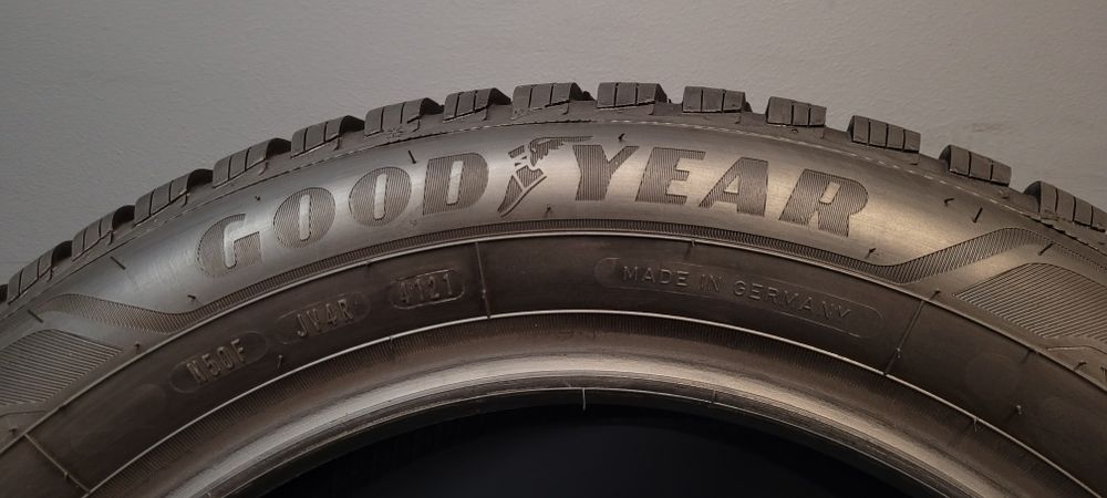 Шини 205/55 R16 GOODYEAR Ultra Grip 9+ резина колеса гума з Німеччини