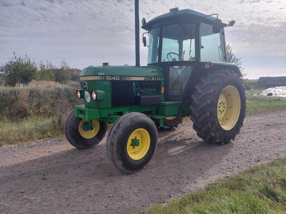 John Deere 1640 3900mtg