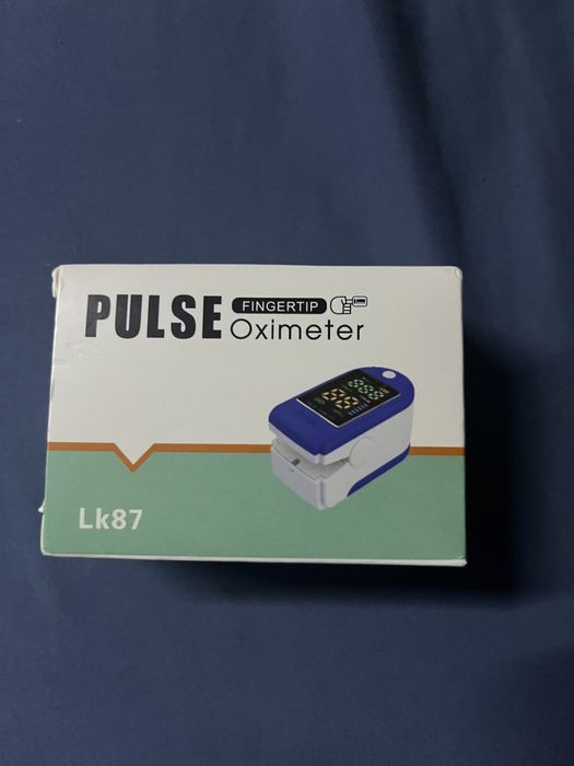 Пульсоксиметр на палець портативний Fingertip pulse oximeter LK87