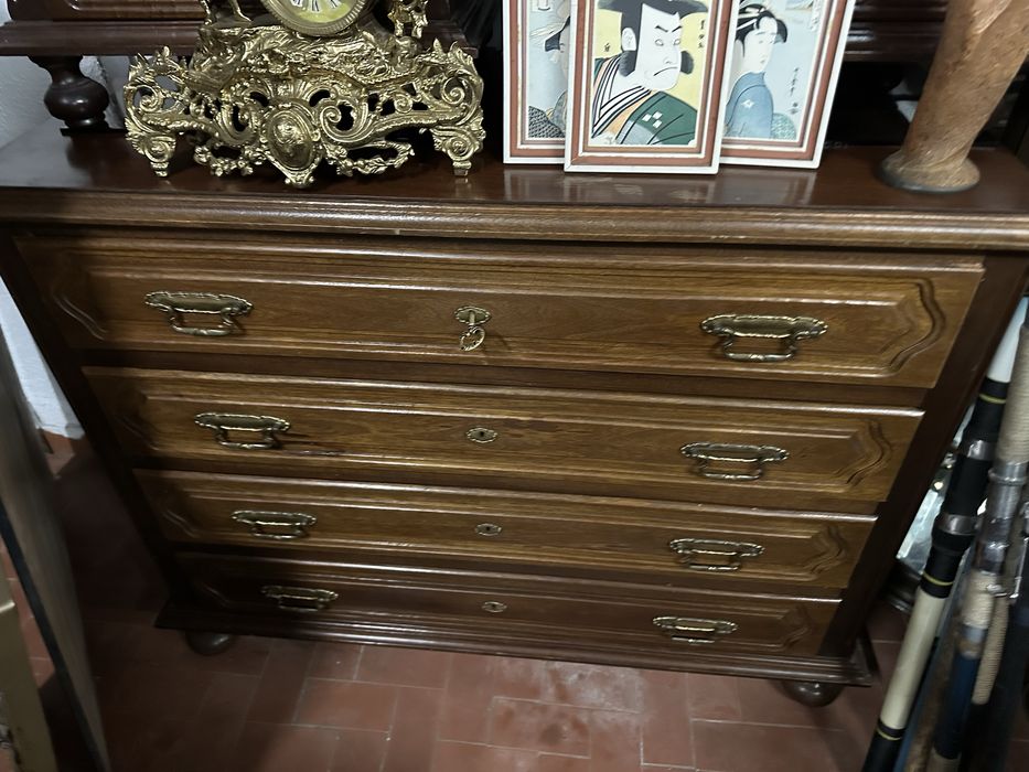 Peças antigoas em excelente estado