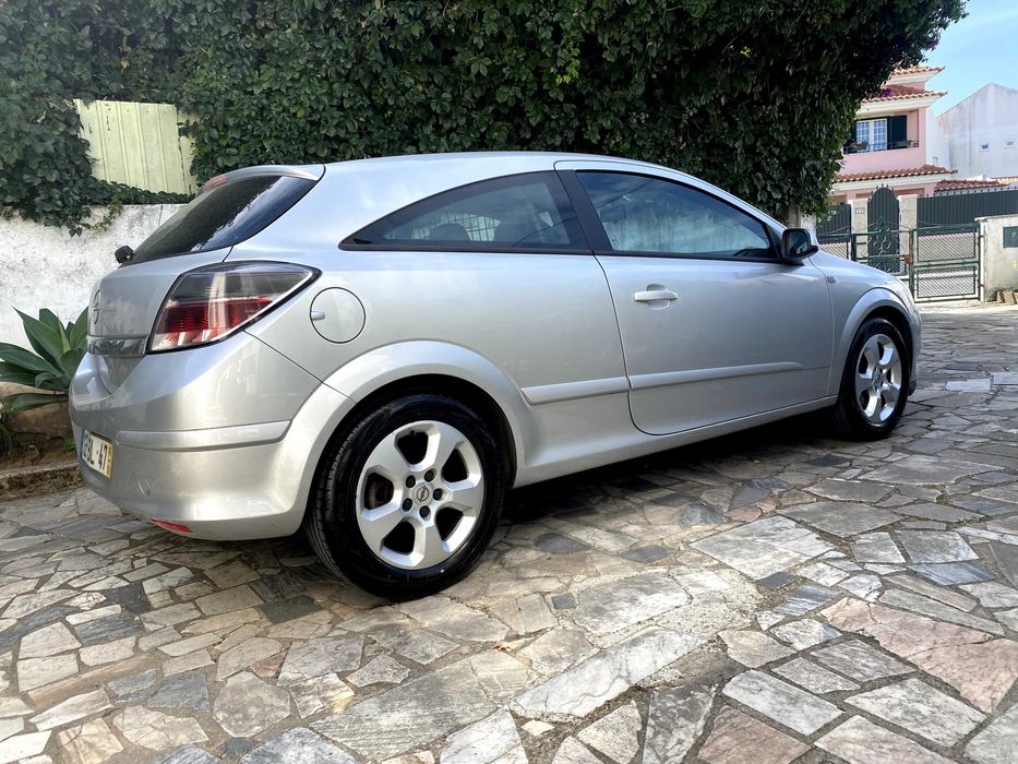 Opel Astra GTC 1.7 CDTI