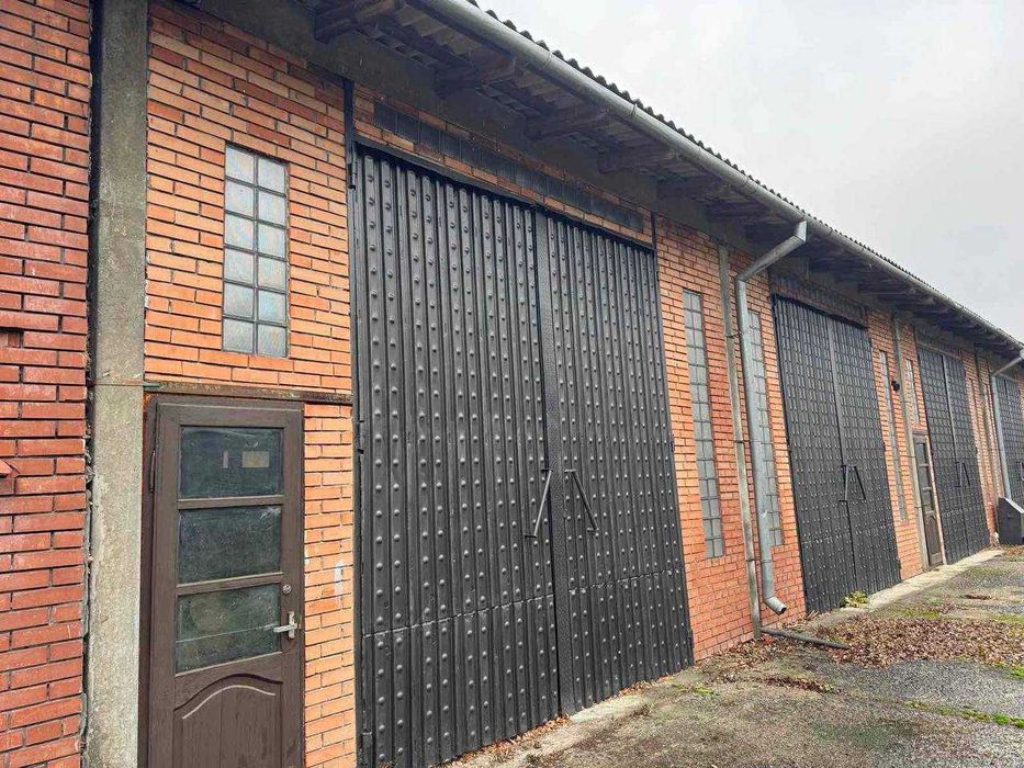 Оренда складських приміщень в м. Радехів.