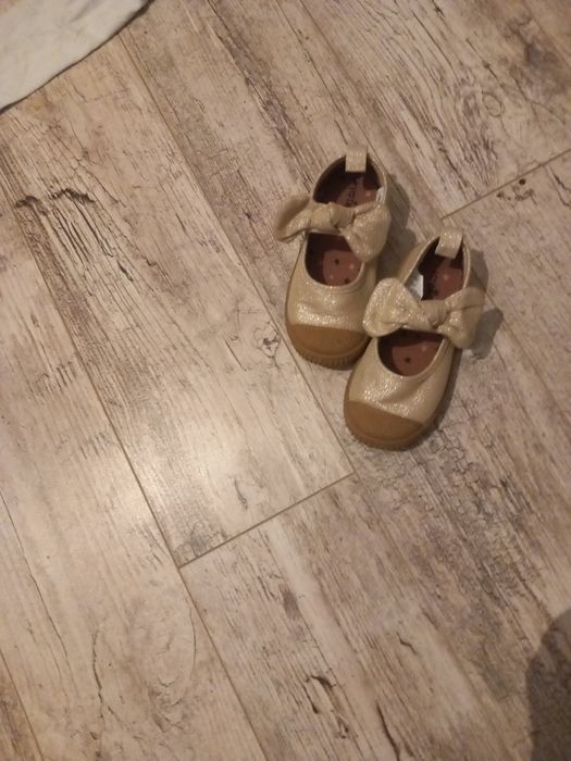Buty dziewczynki  25
