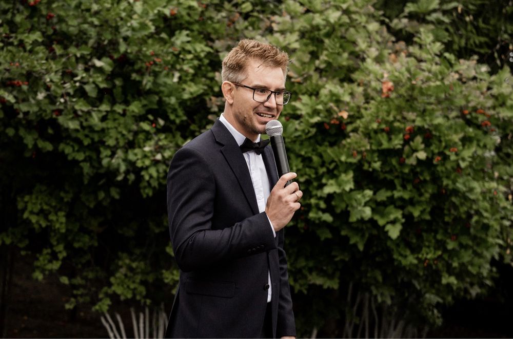 Ведущий Днепр и DJ на Корпоратив, Свадьбу, Юбилей не Тамада.